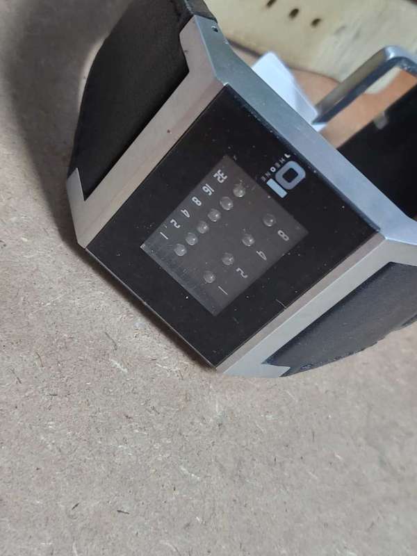 1HEONE Kerala Trance Watch