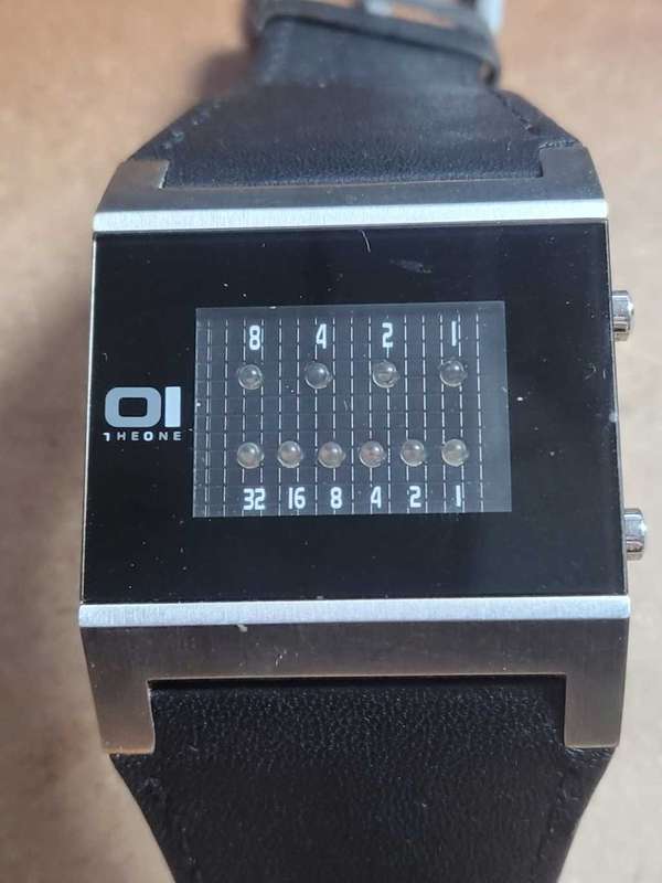 1HEONE Kerala Trance Watch