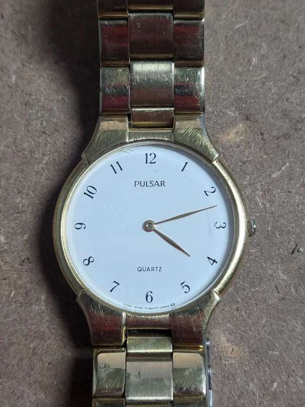 *R1 Auction* Pulsar Quartz Watch