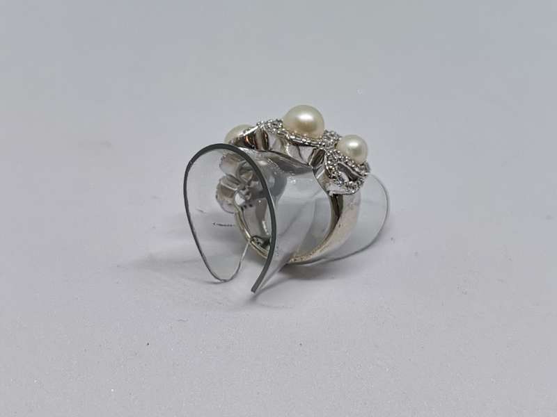 Silver Pearl Ring