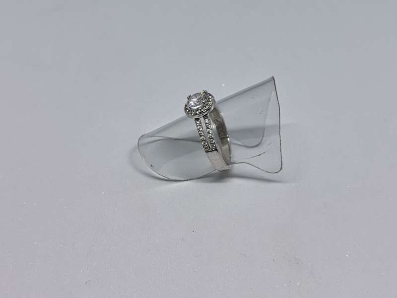 Sparkling Silver Ring