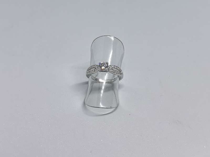 Dazzling Silver Ring