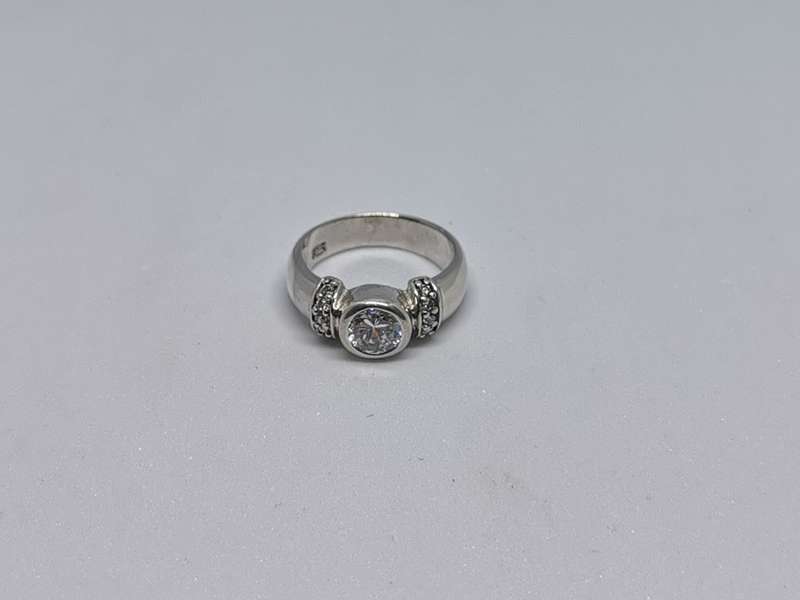 Unique Silver Ring