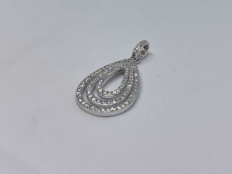 Silver Teardrop Pendant