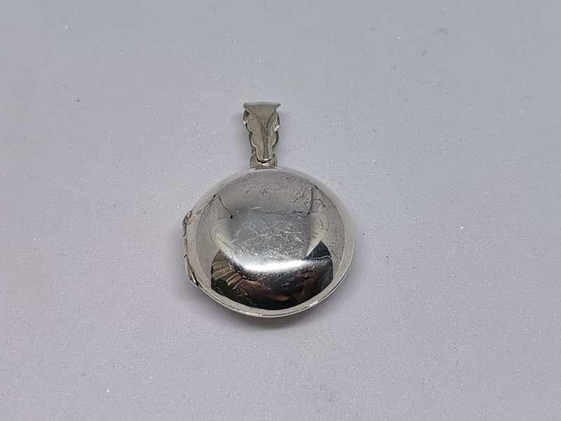 Silver Locket Pendant