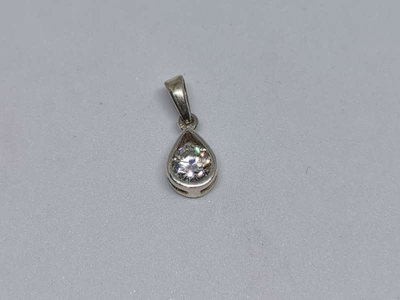 Silver Teardrop Pendant