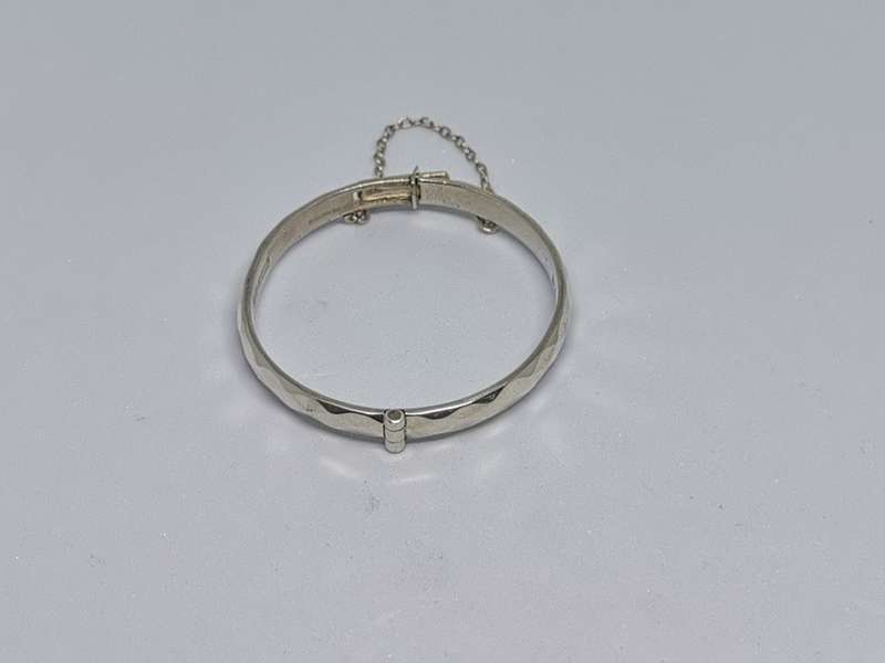 Detailed Silver Bracelet