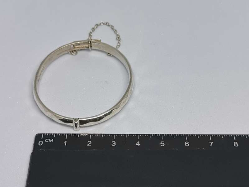 Detailed Silver Bracelet