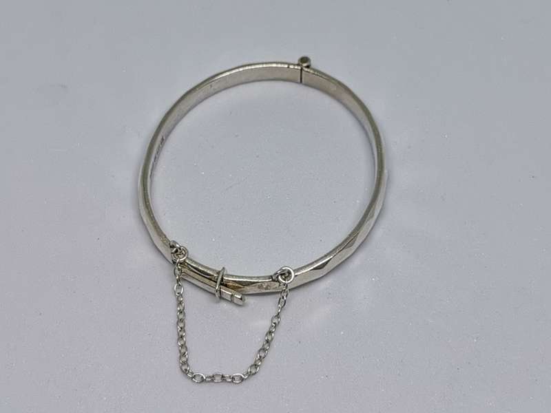 Detailed Silver Bracelet