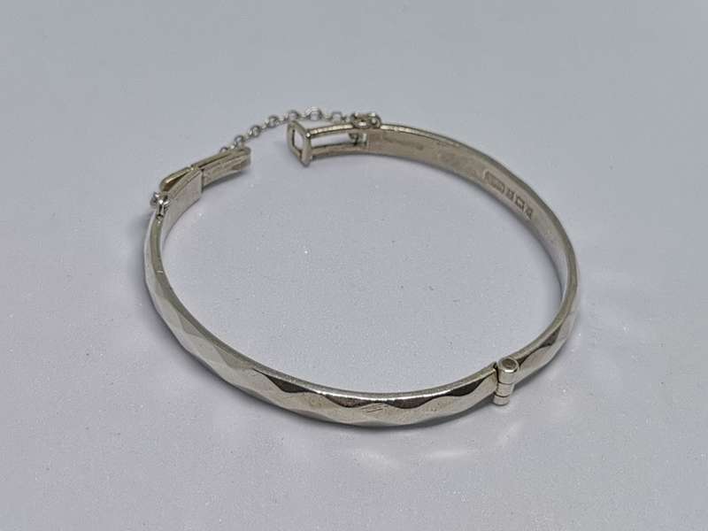 Detailed Silver Bracelet