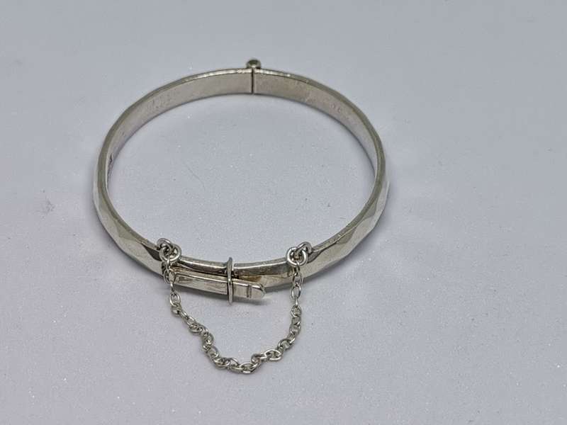 Detailed Silver Bracelet