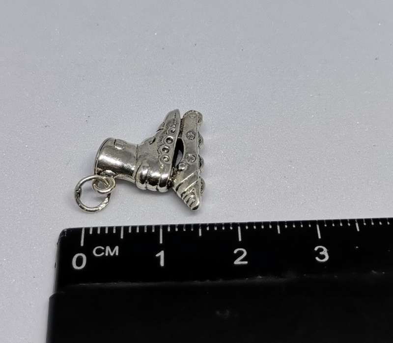 Silver Roller-skate Charm