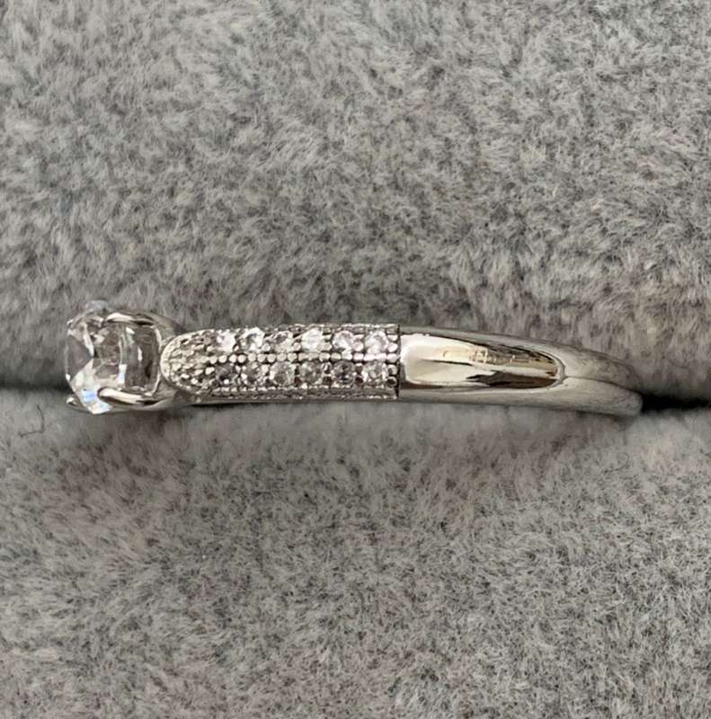 Dazzling Silver Ring