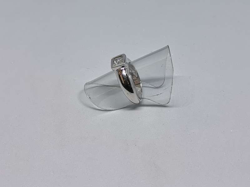 Silver Solitaire Ring