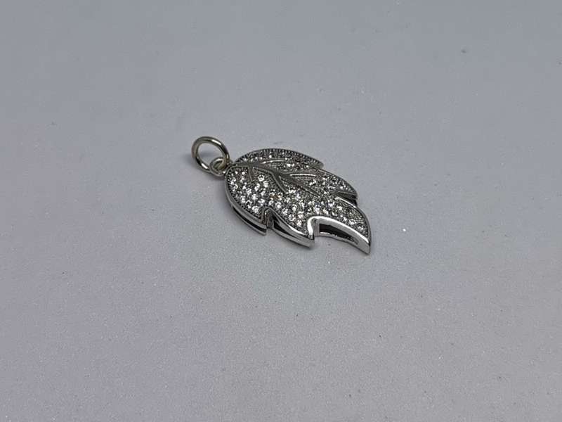 Silver Leaf Pendant