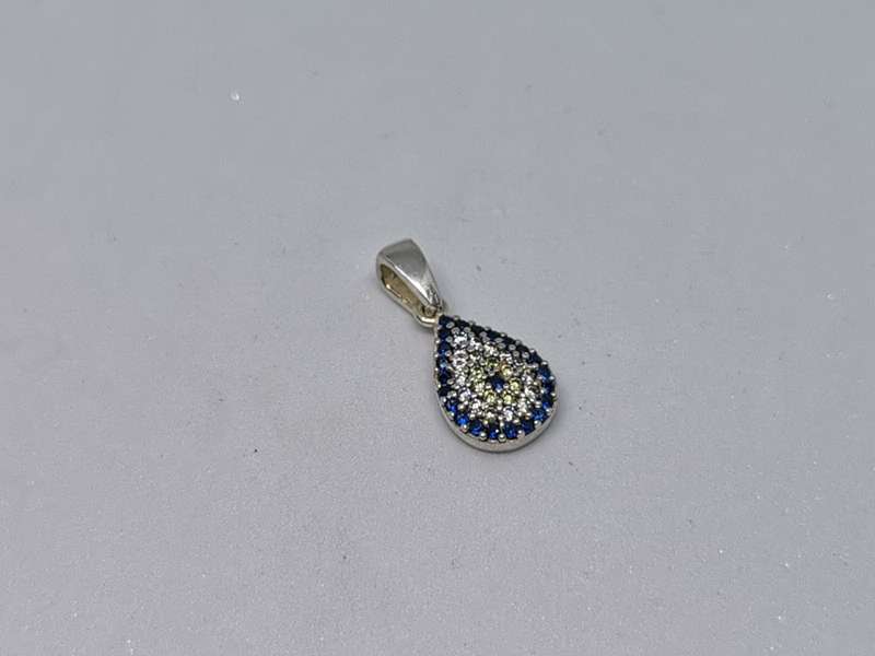Pretty Silver Pendant
