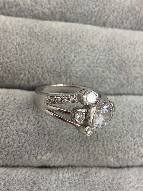 Unique Silver Ring