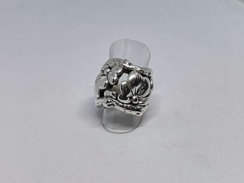 Bulky Silver Flower Ring