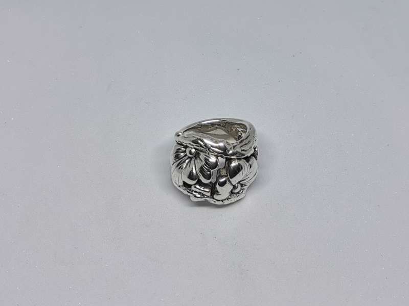Bulky Silver Flower Ring