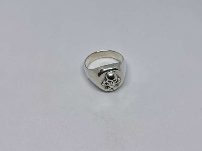Silver Skull Ring