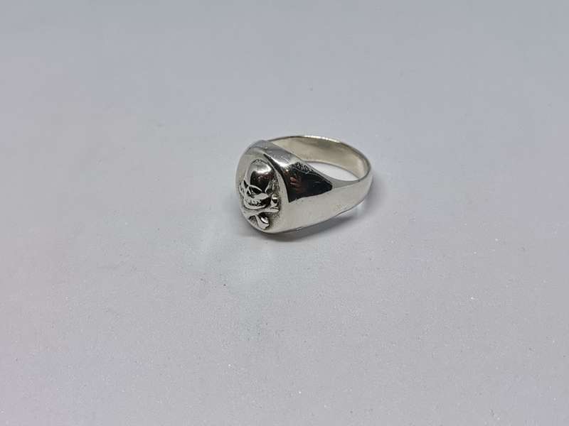 Silver Skull Ring