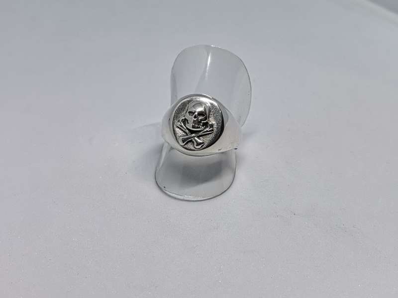 Silver Skull Ring
