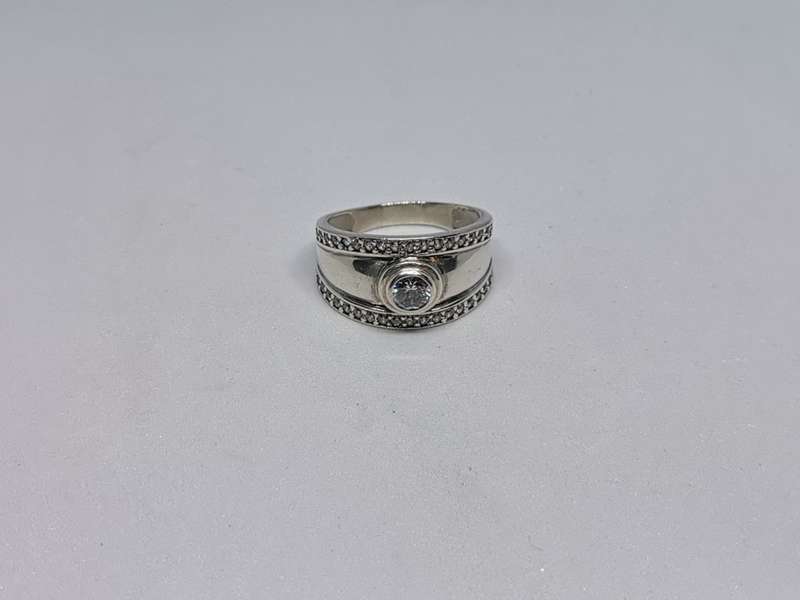 Stunning Silver Dress Ring