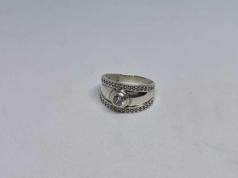 Stunning Silver Dress Ring