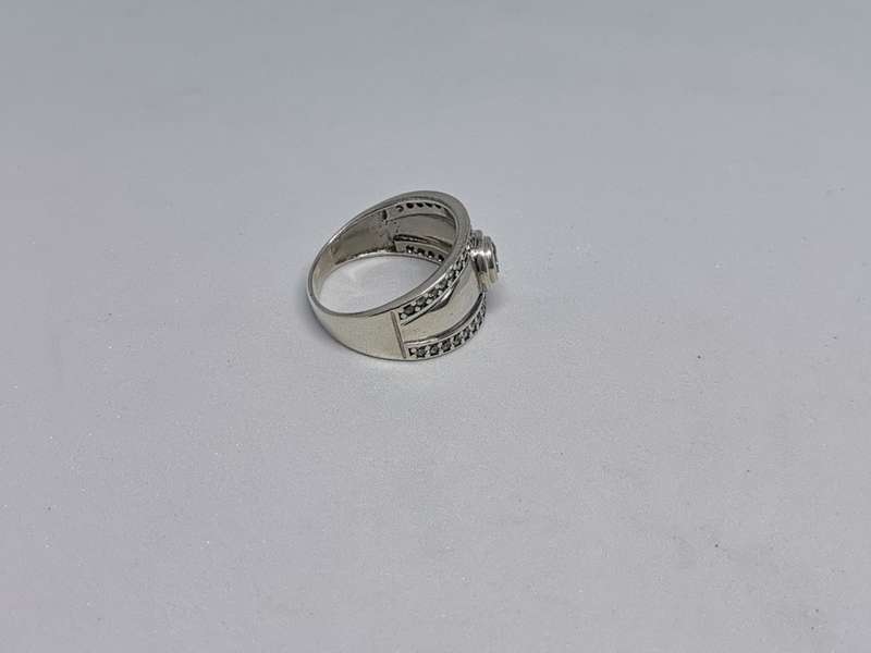 Stunning Silver Dress Ring