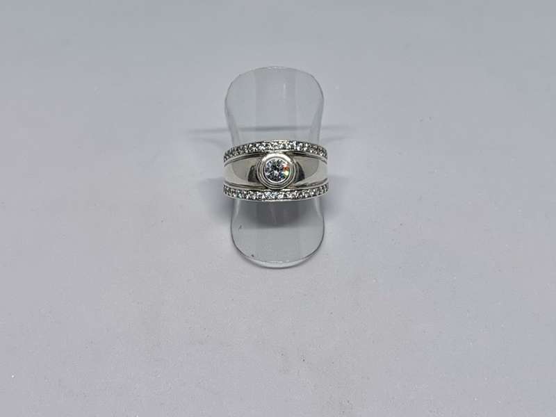 Stunning Silver Dress Ring