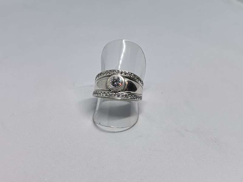 Stunning Silver Dress Ring