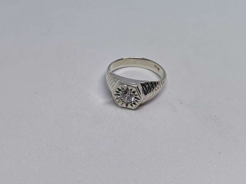 Unique Design Silver Ring