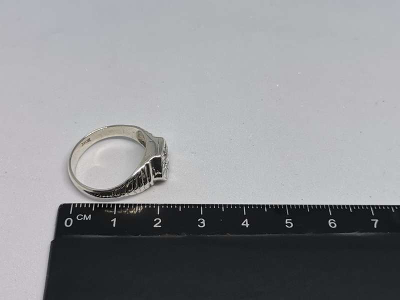 Unique Design Silver Ring