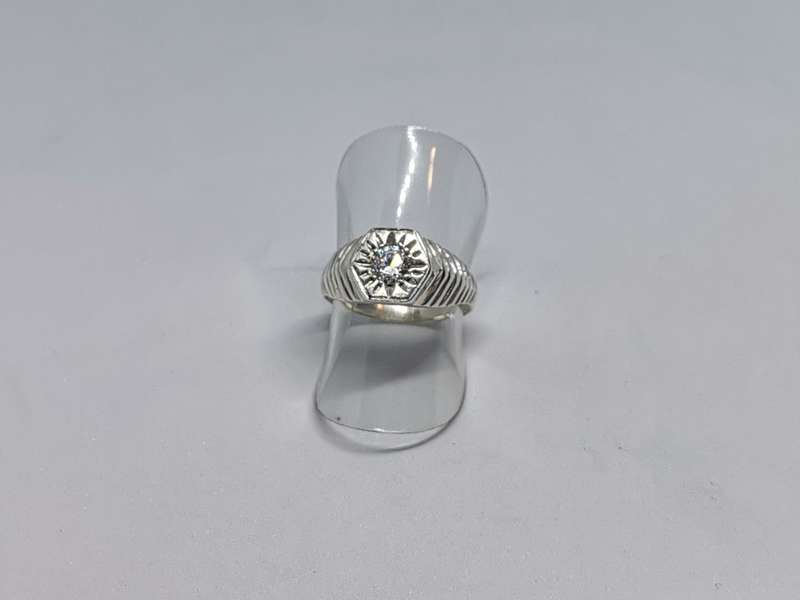 Unique Design Silver Ring