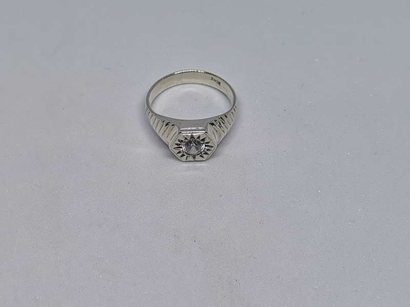 Unique Design Silver Ring