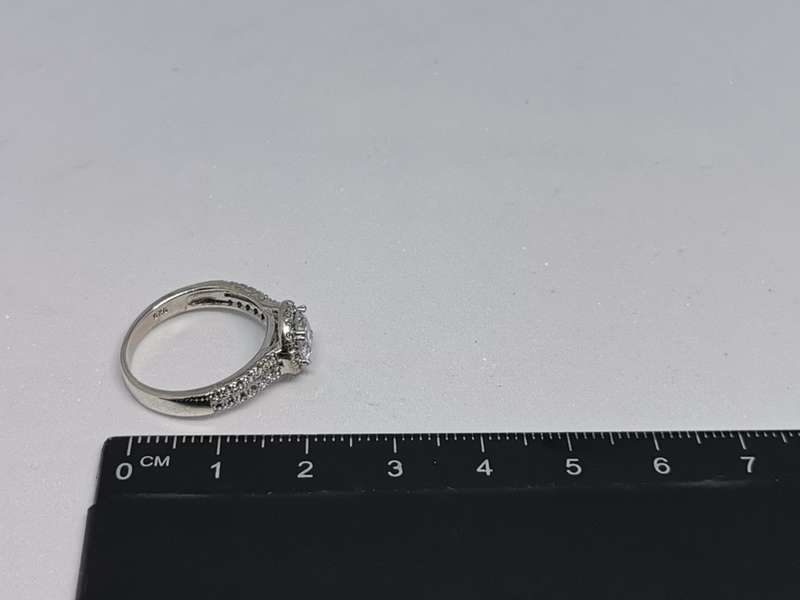 Dazzling Silver Ring
