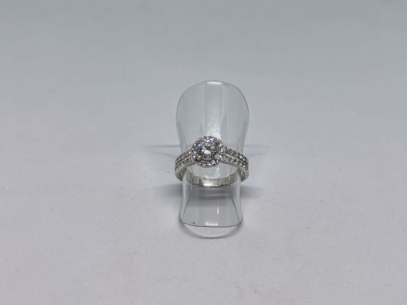 Dazzling Silver Ring