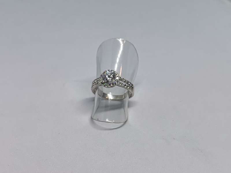 Dazzling Silver Ring