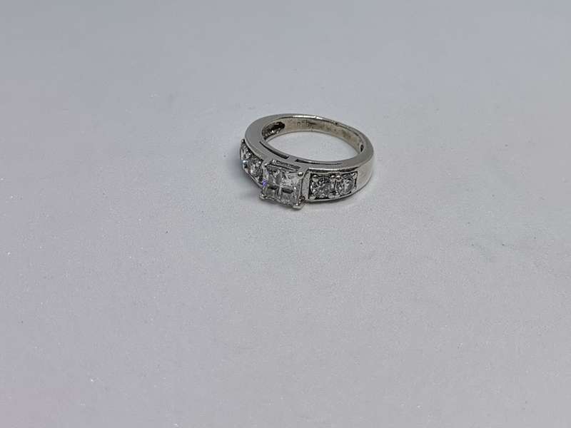 Gorgeous Silver Ring