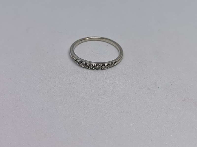 *R1 Auction* Silver Half Eternity Ring