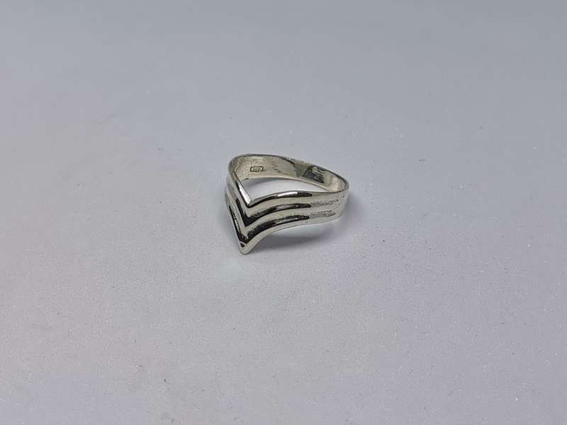Silver Wishbone Ring