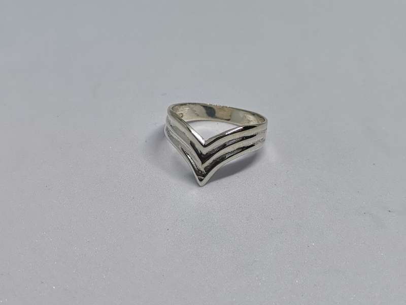 Silver Wishbone Ring