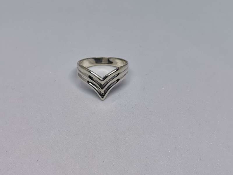 Silver Wishbone Ring
