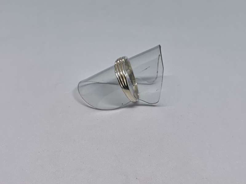 *R1 Auction* Unique Silver Ring