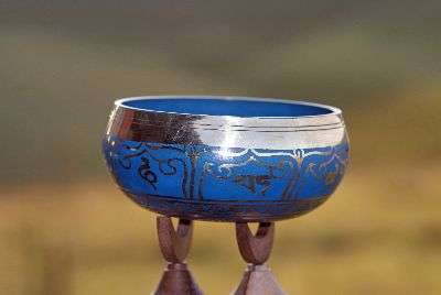 NEPAL - 6' DIAMETER BRASS GELUPA SINGING BOWL