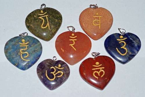 ENGRAVED CHAKRA SANSKRIT HEART PENDANT SET