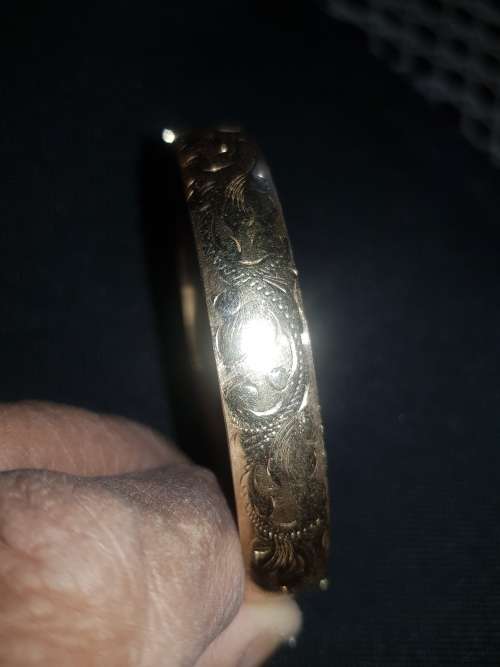 51/4 9 CARAT METAL CORE BRACELET