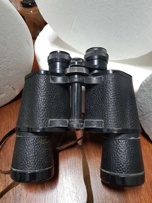 BINOCULARS