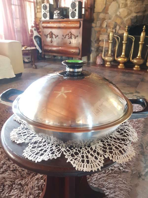 AMC COOKWARE