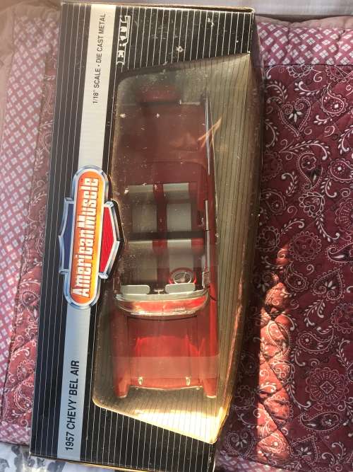 1957 Bel Air Chevrolet Convertible Collectors Editon 1:18 Scale